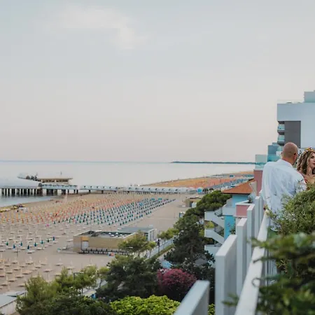 Hotel Diva Lignano - Adults Only 4*