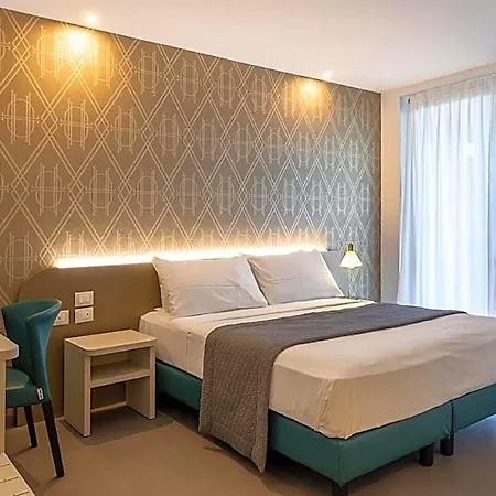 Отель Diva Lignano - Adults Only